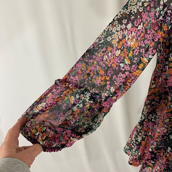 NWT Vince Camuto Floral Dress - Picture 6 of 11